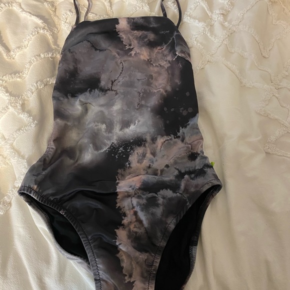 archipelago batten one piece - Picture 3 of 5